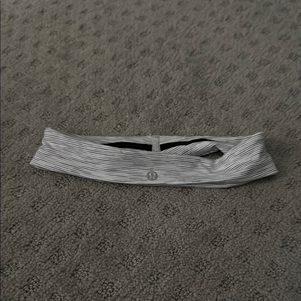 Lululemon Gray Striped Headband